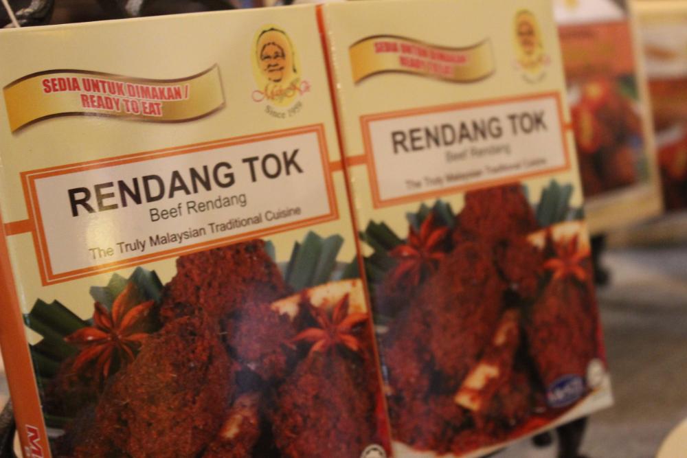 Rendang Tok in retort packs from Rendang Tok Mak Nik
